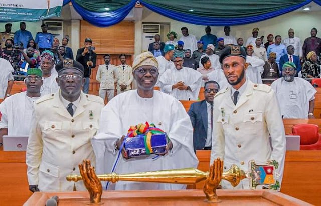 GOVERNOR BABAJIDE SANWO-OLU PRESENTS 2023 BUDGET ESTIMATES TO LAGOS STATE HOUSE OF ASSEMBLY 