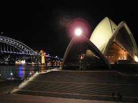 By E.V.Pita 2004 / Sydney Opera House by night (Australia)
