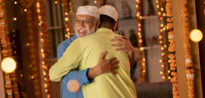 ঈদুল ফিতরের নামাজের নিয়ম, নিয়ত ও তাকবির  4 days ago - গোসল করা: ঈদের দিন ঈদগাহে যাওয়ার আগে গোসল করা সুন্নত। এ বিষয়ে হাদিসে রয়েছে, হজরত ইবনে উমার (রা.) থেকে বিশুদ্ধ  আ  Dainik Amader Shomoy  www.dainikamadershomoy.com  ঈদুল ফিতরের নামাজ পড়ার নিয়ম ও নিয়ত  3 days ago - মুসলমানদের প্রধান ধর্মীয় উৎসব পবিত্র ঈদুল ফিতর আজ। অনেকেই ঈদের নামাজের নিয়ত, নিয়ম এবং তাকবির ভুলে যান।  Missing: সুন্নাত | Show results with: সুন্নাত  24  61  Channel 24  https://www.channel24bd.tv > article  ঈদের নামাজ পড়ার নিয়ম  3 days ago - ঈদের নামাজে অতিরিক্ত ছয়টি তাকবির ওয়াজিব। প্রথম রাকাতে তাকবিরে তাহরিমা ও 'ছানা'র পর তিন তাকবির। দ্বিতীয় রাকাতে কেরাতের  যা  যায় যায় দিন  https://www.jaijaidinbd.com › islam...  ঈদুল ফিতরের নামাজের নিয়ম ও তাকবির  4 days ago - বাংলাদেশে উদযাপিত হবে ঈদুল ফিতর। ঈদের দিনের মূল আয়োজন শুরু হয়। পবিত্র ঈদুল ফিতরেরঈদুল ফিতরের নামাজের নিয়ত,ঈদের নামাজের নিয়ম,ঈদের নামাজের নিয়ত আরবিতে,ঈদের ফিতরের নামাজের নিয়ম,ঈদের নামাজ কি ওয়াজিব,মহিলাদের ঈদুল ফিতরের নামাজের নিয়ম,ঈদের নামাজের নিয়ম-কানুন ও জরুরি কিছু মাসয়ালা,ইমামের পেছনে কেবলামুখি হয়ে ঈদুল ফিতরের দু'রাকাত ওয়াজিব নামাজ ৬ তাকবিরের সঙ্গে আদায় করছি- এরূপ নিয়ত করে 'আল্লাহু আকবার' বলে ...  ntrcanotice.com https://ntrcanotice.com > ঈদুল-ফি...  ঈদুল ফিতরের নামাজের নিয়ম | ঈদের দিন করণীয় ও বর্জনীয় - Ntrca Notice