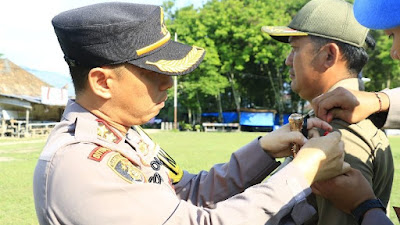 Kapolres Samosir Pimpin Apel Gelar Pasukan Operasi Ketupat Toba 2024