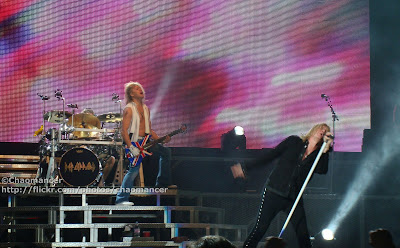 Rick Allen, Rick Savage, & Joe Elliott - Def Leppard - 2008