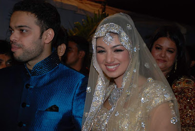 Ayesha Takia & Farhan Azmi reception pics