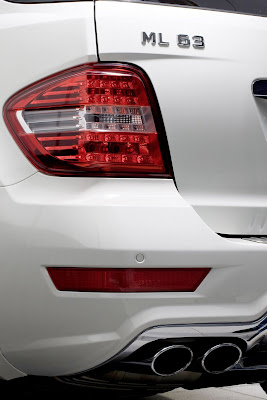 2011 Mercedes-Benz ML 63 AMG Taillight