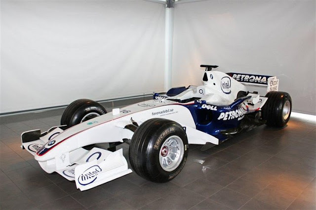 A Real BMW-Sauber Formula One Car Is For Sale On Sweden’s Craigslist Blocket.se 