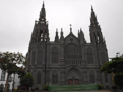Arucas: Iglesia de San Juan Bautista