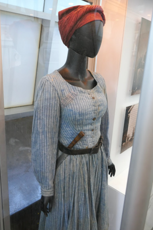 Harriet Tubman movie costume