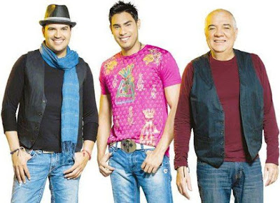 Foto de integrantes de Guaco con jeans