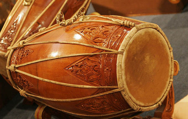 10 Alat Musik Tradisional Jawa Tengah, Gambar, dan ...