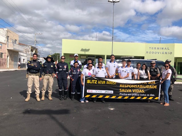  Foi realizada hoje em Santa Luzia-PB a Blitz Educativa "Viva Mais"