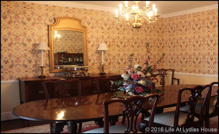 dining room before 1