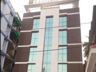 Hotel SJ International Guwahati will fulfil all your aspirations that you have accumulated for having a comfortable accommodation.