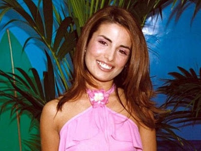 Early life about Ada Nicodemou