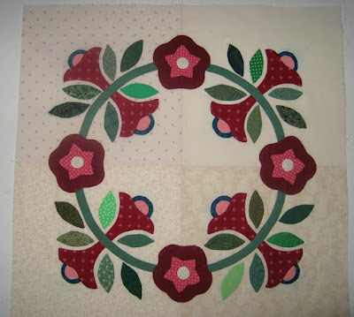 Periwinkle Vine for Hospital Sketches on Civil War Quilts blog