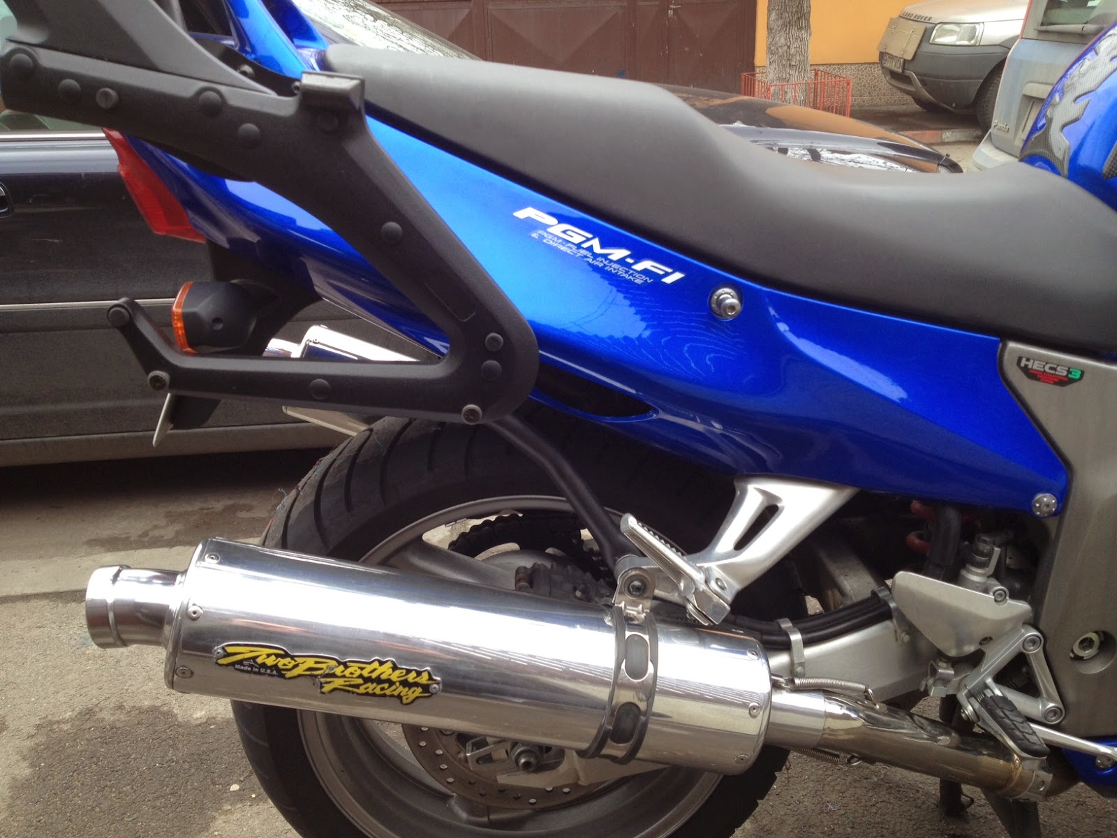 yamaha r1 blue 2004 Publicat de moto moto la 04:30 Niciun comentariu: