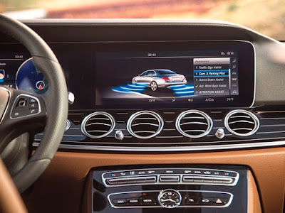  2017 Mercedes-Benz E300 4MATIC