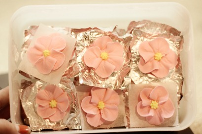 20111114 cake decorating (12) edit