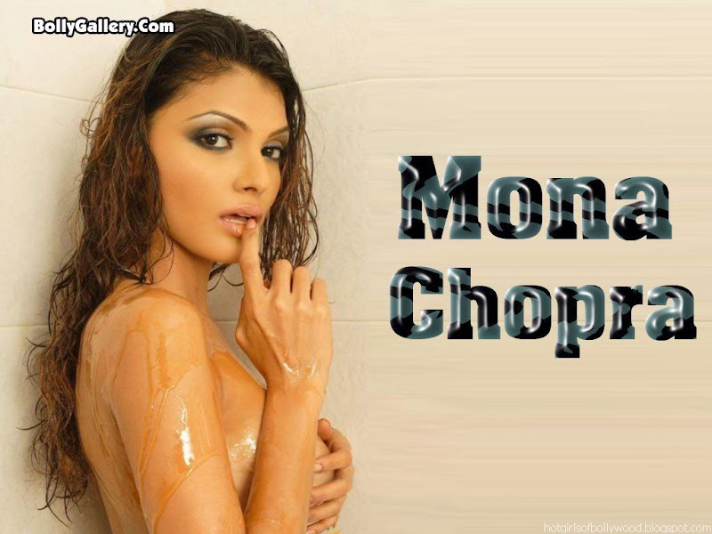 Sherlyn Chopra topless