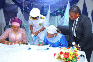 Official Signing: hand-over notes and the financial reports HAJIA (DR) NANA AISHA GAMBO