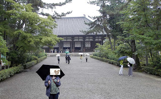 雨の唐招提寺