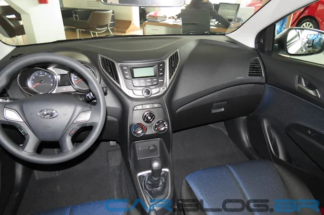 Hyundai HB20 2013 - interior