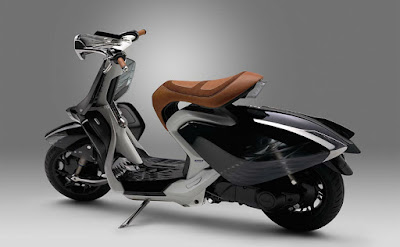 Yamaha 04Gen Concept Scooter  0