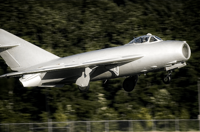 mig 17 indonesia