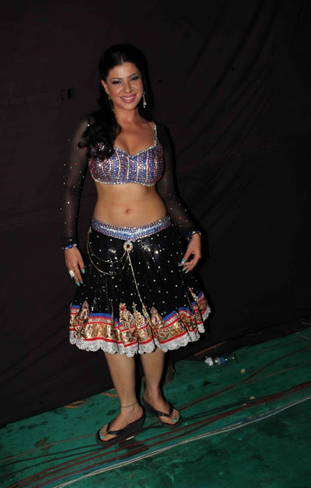 sambhavna seth poses after live dance performance actress pics