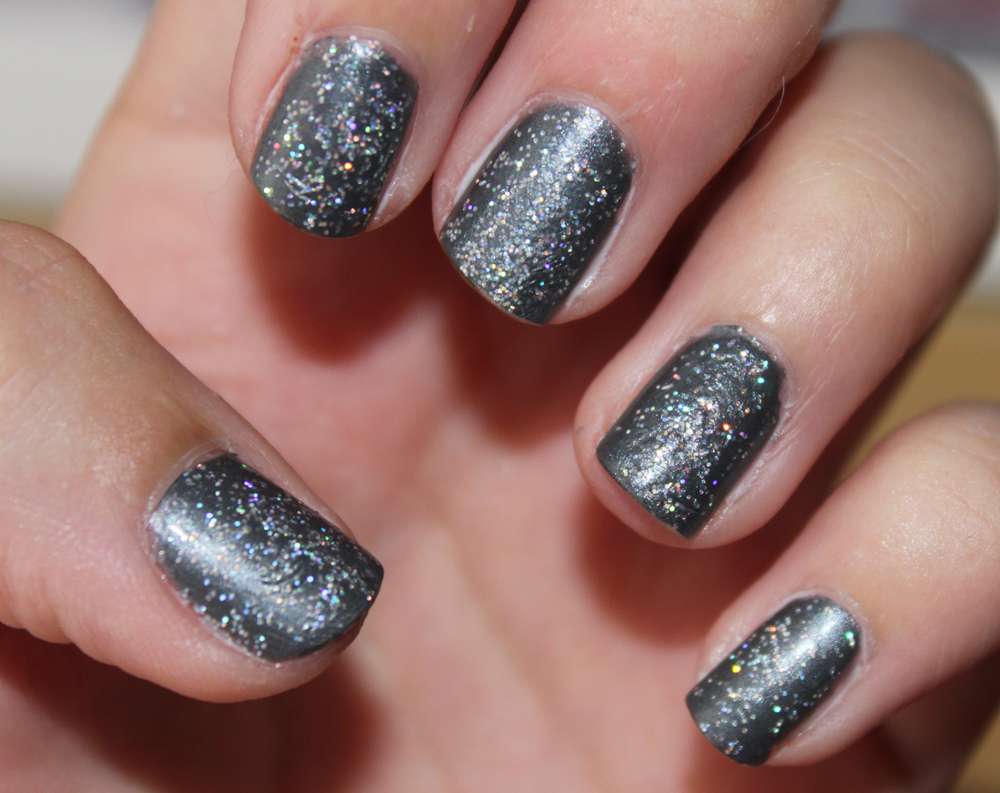 Removing Glitter Nail Polish ~ Makeup and Beauty Blog - A Little ...