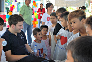 Steve Borsuk with Children