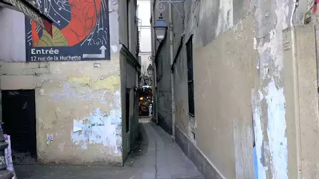 Calle más angosta de París - La calle del gato que Pesca