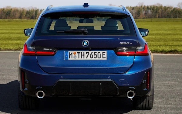 BMW Série 3 2023 Touring tem atualização de design e tecnologia