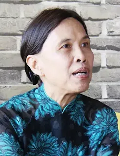 TS. Bùi Trân Phượng.