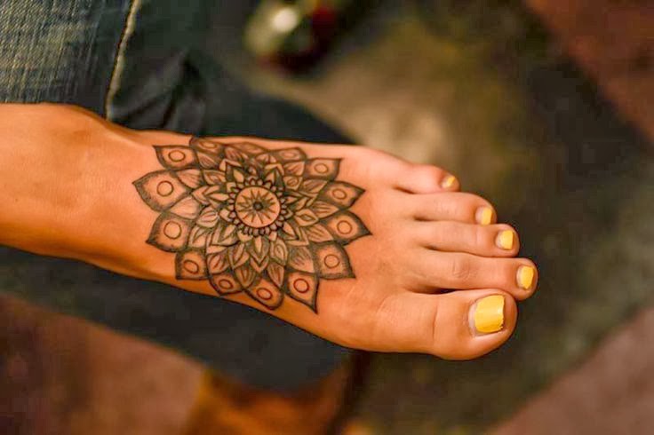 ankle charm bracelet tattoos cool feminine tattoo designs for the foot