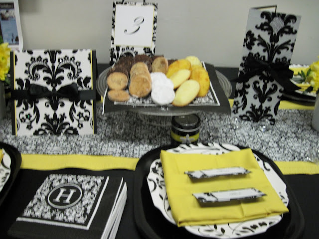 Hawaiian Island Wedding Planners Black and White Damask with Yellow Accent