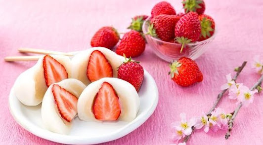 Strawberry Daifuku Mochi