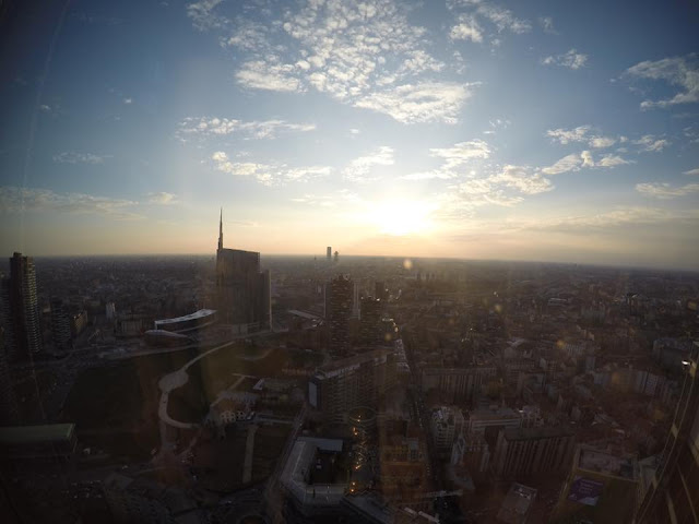 Milano Skyline // La vista dal Palazzo della Regione, palazzo della regione belvedere milano, fashion need valentina rago, vista su milano, milano grattacieli, milano panorama 