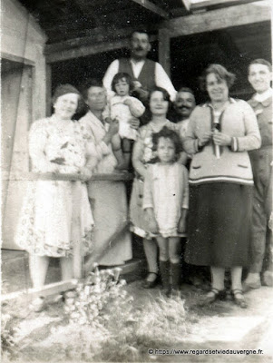 Photo de famille : groupes trois et plus.