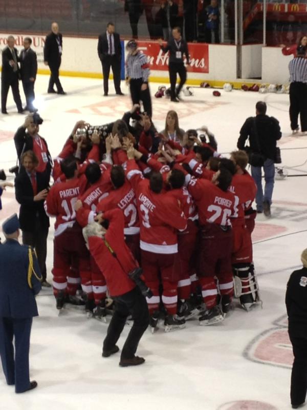 Vossen's goal gave the Redmen a 43 victory over the Western Mustangs to end