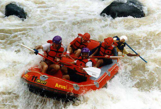 The Rafting on the Sa`dan River Tana Toraja