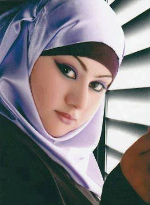 Hot arab women in hijab