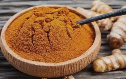 If these five problems are in the body, do not overdose turmeric!  These 5 benefits will give limited quantity of turmeric, turmeric benefits, turmeric anti inflammatory, turmeric benefits for skin, turmeric for weight loss, Not only turmeric milk, turmeric water can also remove these 12 diseases from the body, know the right time to drink