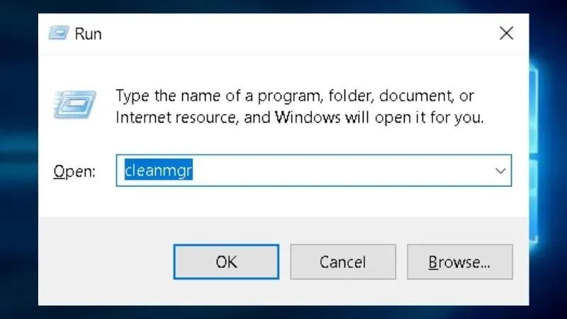 Bước 1: Khi hộp thoại Run mở lện, nhập lệnh cleanmgr và ấn phím Enter