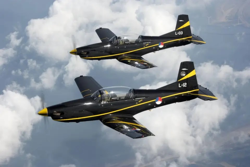 Países Bajos reemplazará sus aviones de instrucción Pilates PC-7 y simuladores de vuelo