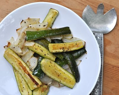 Easy-Easy Roasted Zucchini