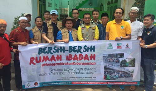 Jadi Motor Gerakan Gotong Royong Bersih-Bersih Rumah Ibadah, Pemuda Muhammadiyah Dipuji