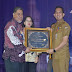 Dinas Kominfo Kampar Raih Penghargaan  dari KPP Pratama Bangkinang
