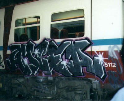 graffiti train, graffiti letters