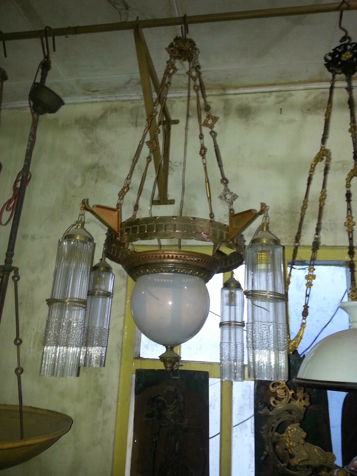 jual beli barang antik  Lampu  gantung  kuningan art deco2