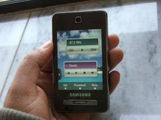 Samsung F480