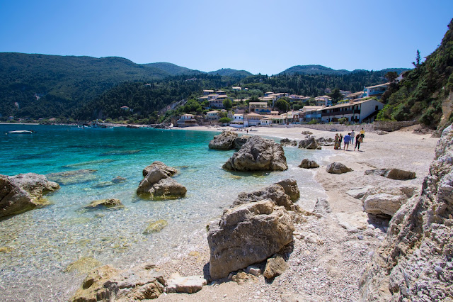 Spiaggia e mare di Agios Nikitas-Lefkada